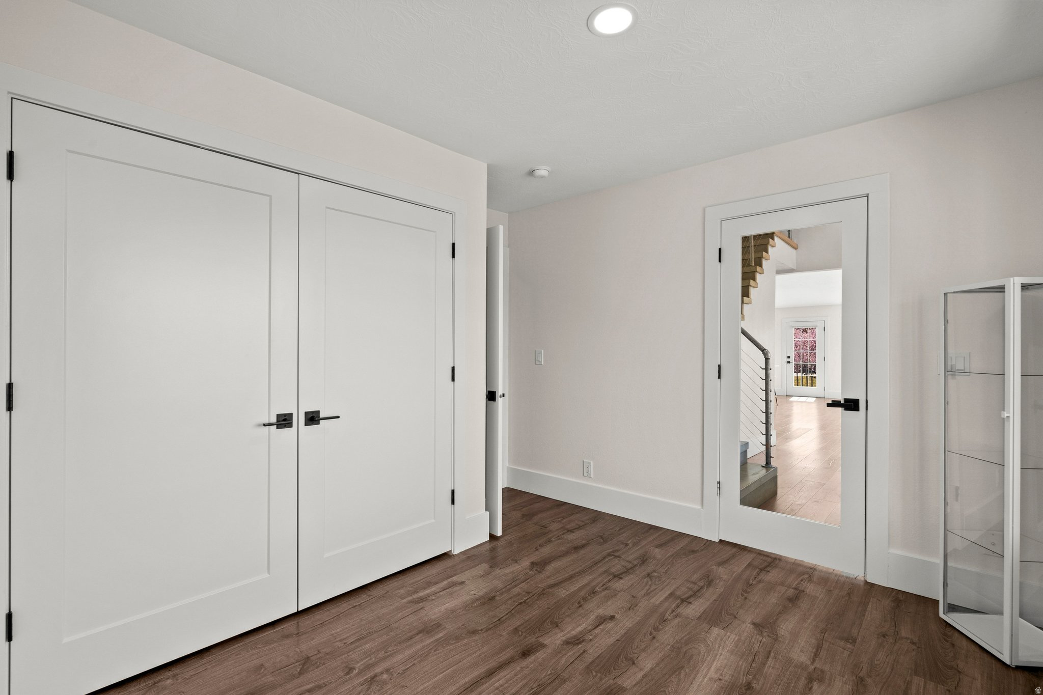 SHERWOOD HILLS - Residential
