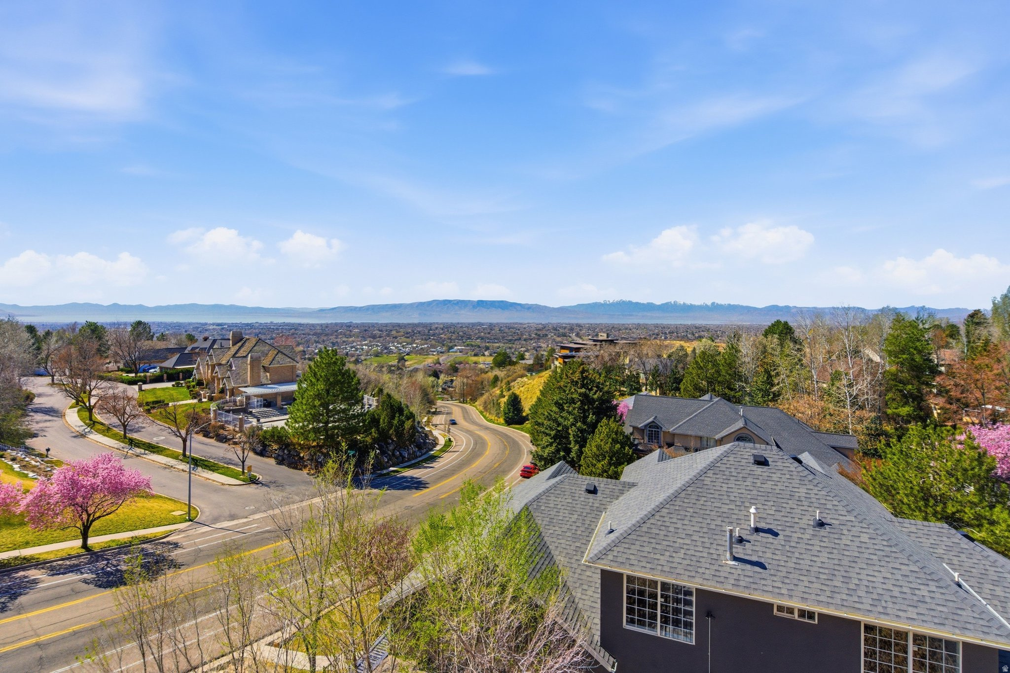 SHERWOOD HILLS - Residential