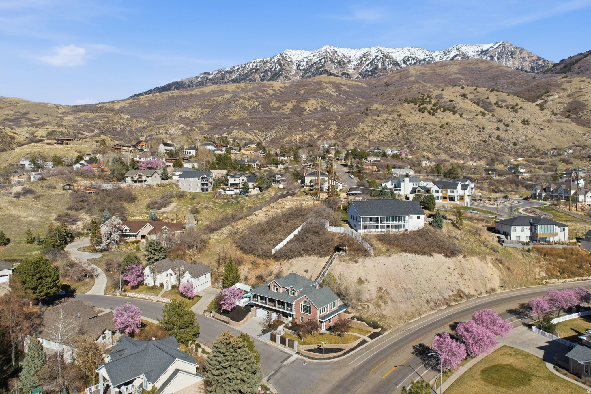 SHERWOOD HILLS - Residential