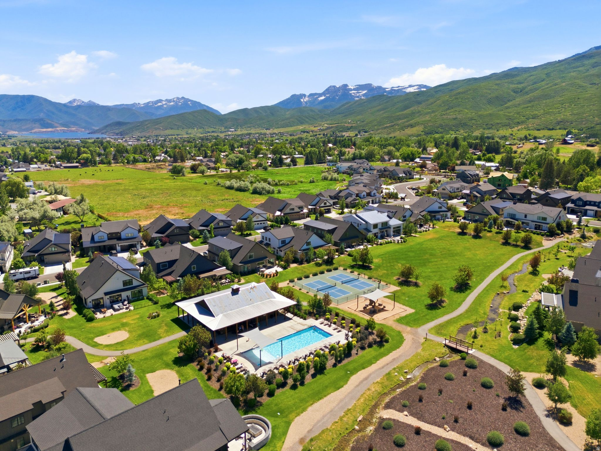 REMUND FARMS - Residential