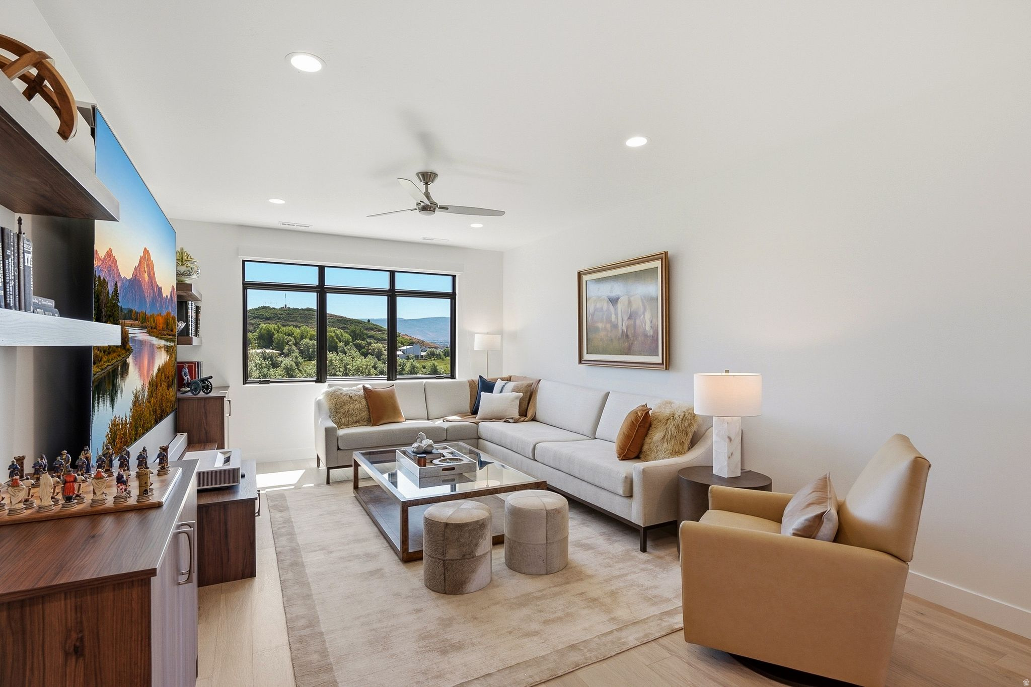 REMUND FARMS - Residential
