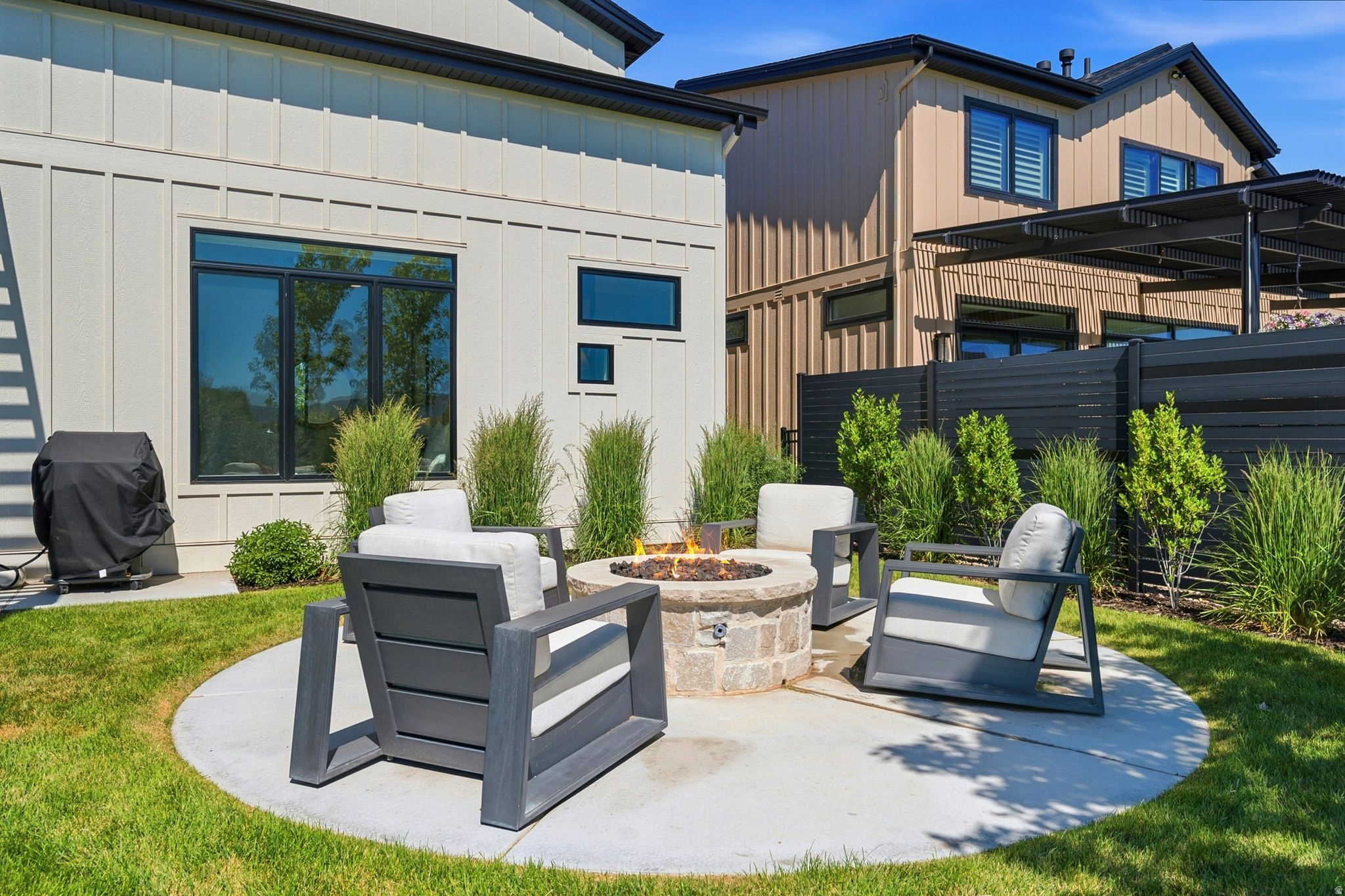 REMUND FARMS - Residential