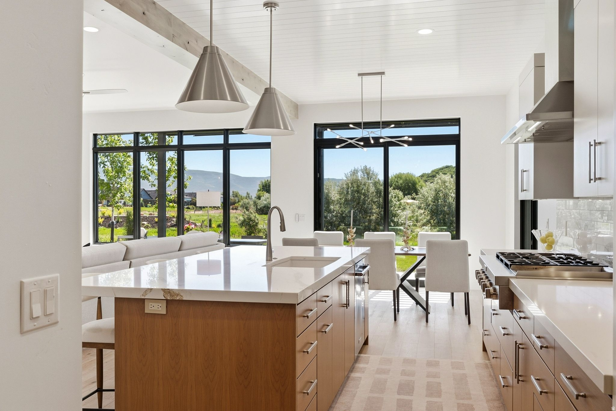 REMUND FARMS - Residential