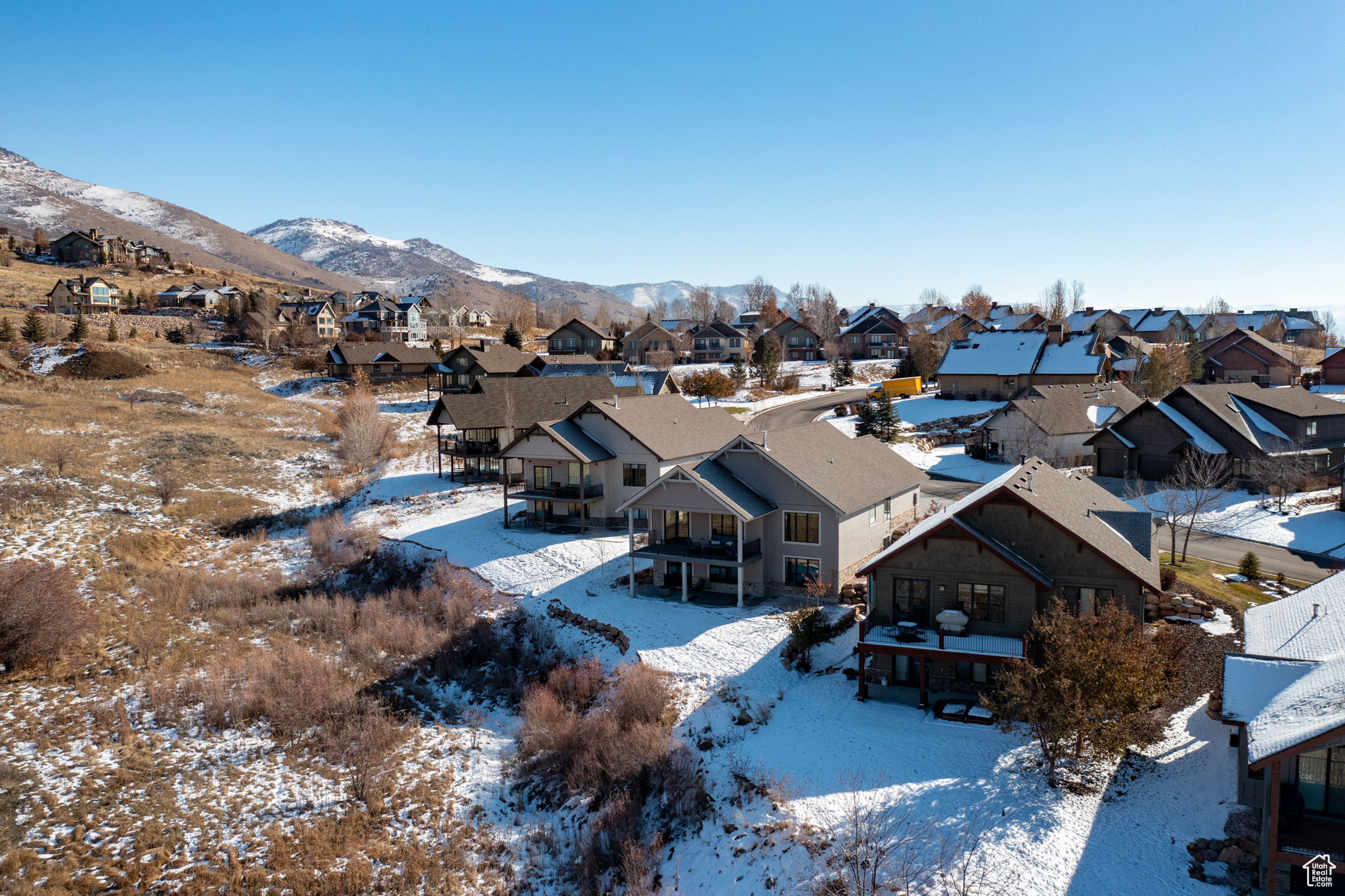 TRAPPERS RIDGE - Residential