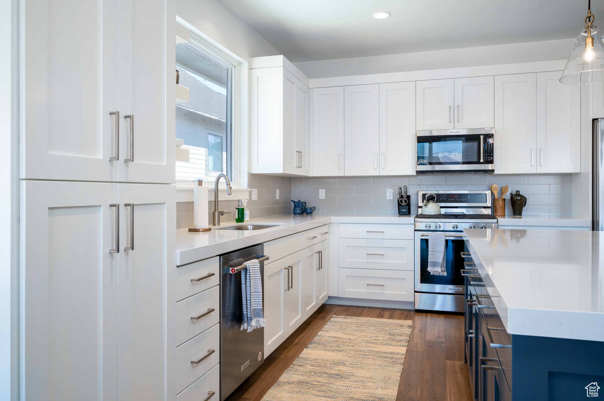 TRAPPERS RIDGE - Residential