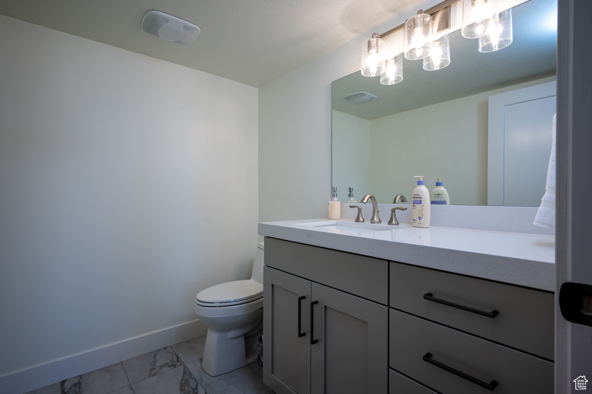 TRAPPERS RIDGE - Residential
