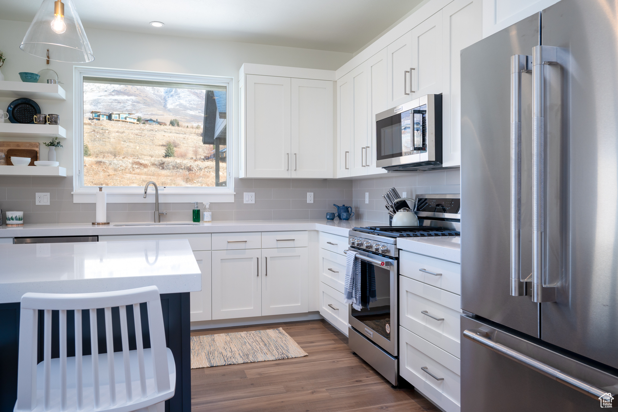 TRAPPERS RIDGE - Residential