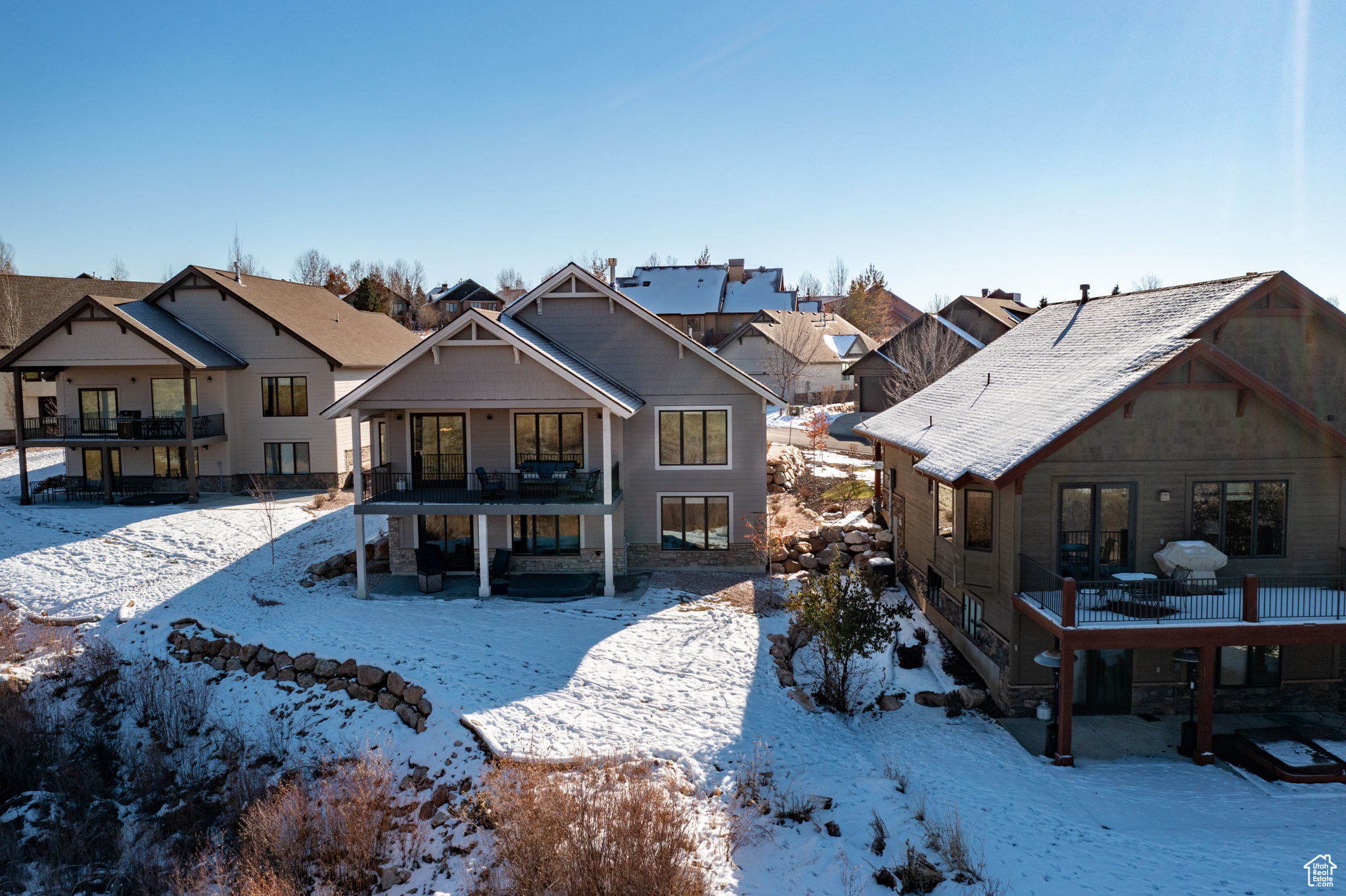 TRAPPERS RIDGE - Residential