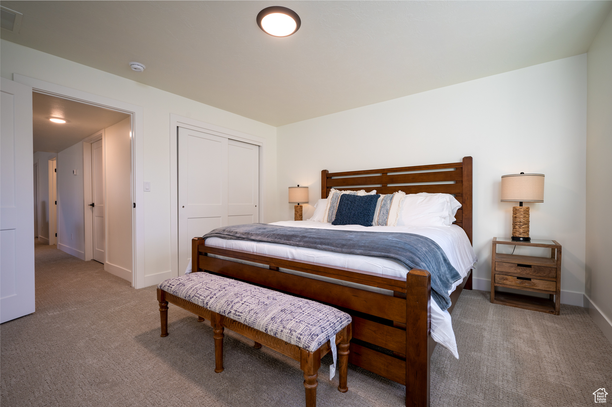TRAPPERS RIDGE - Residential