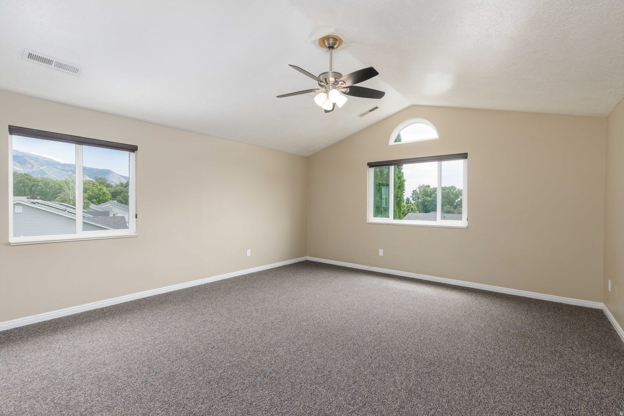 ASPEN HEIGHTS - Residential