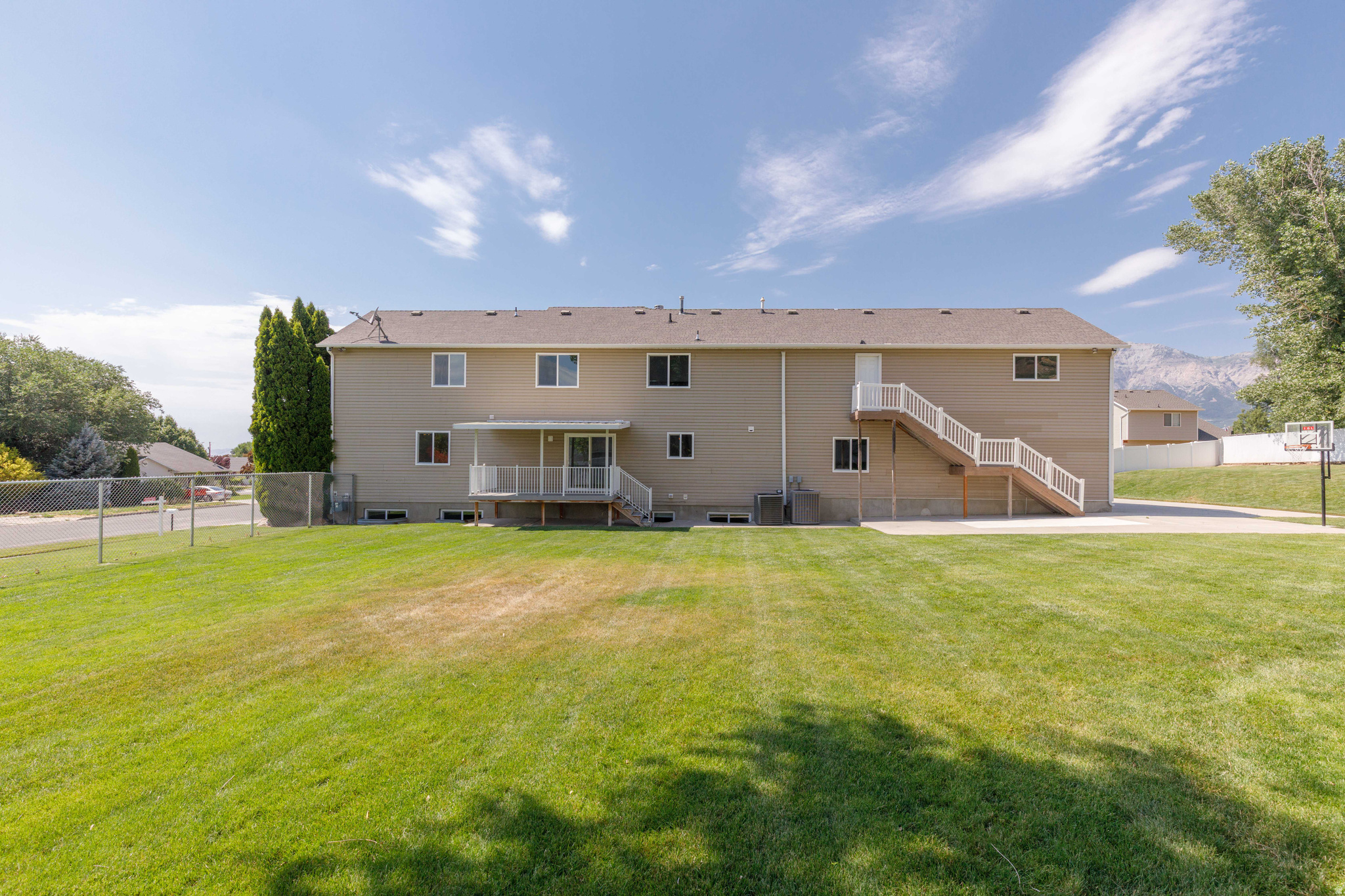 ASPEN HEIGHTS - Residential