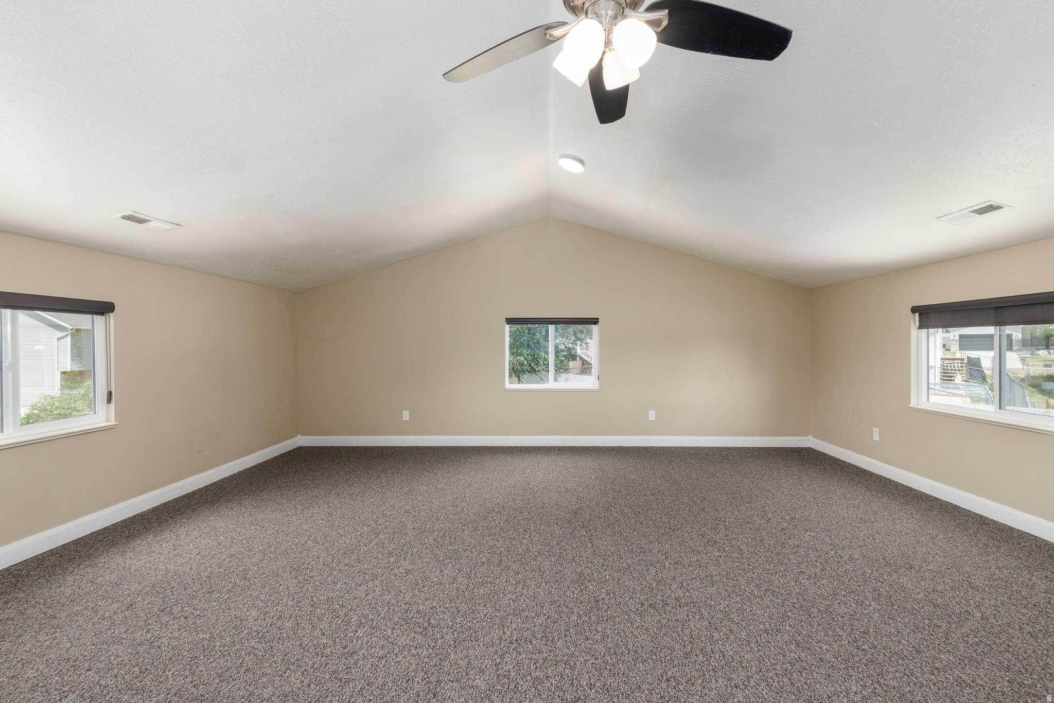 ASPEN HEIGHTS - Residential