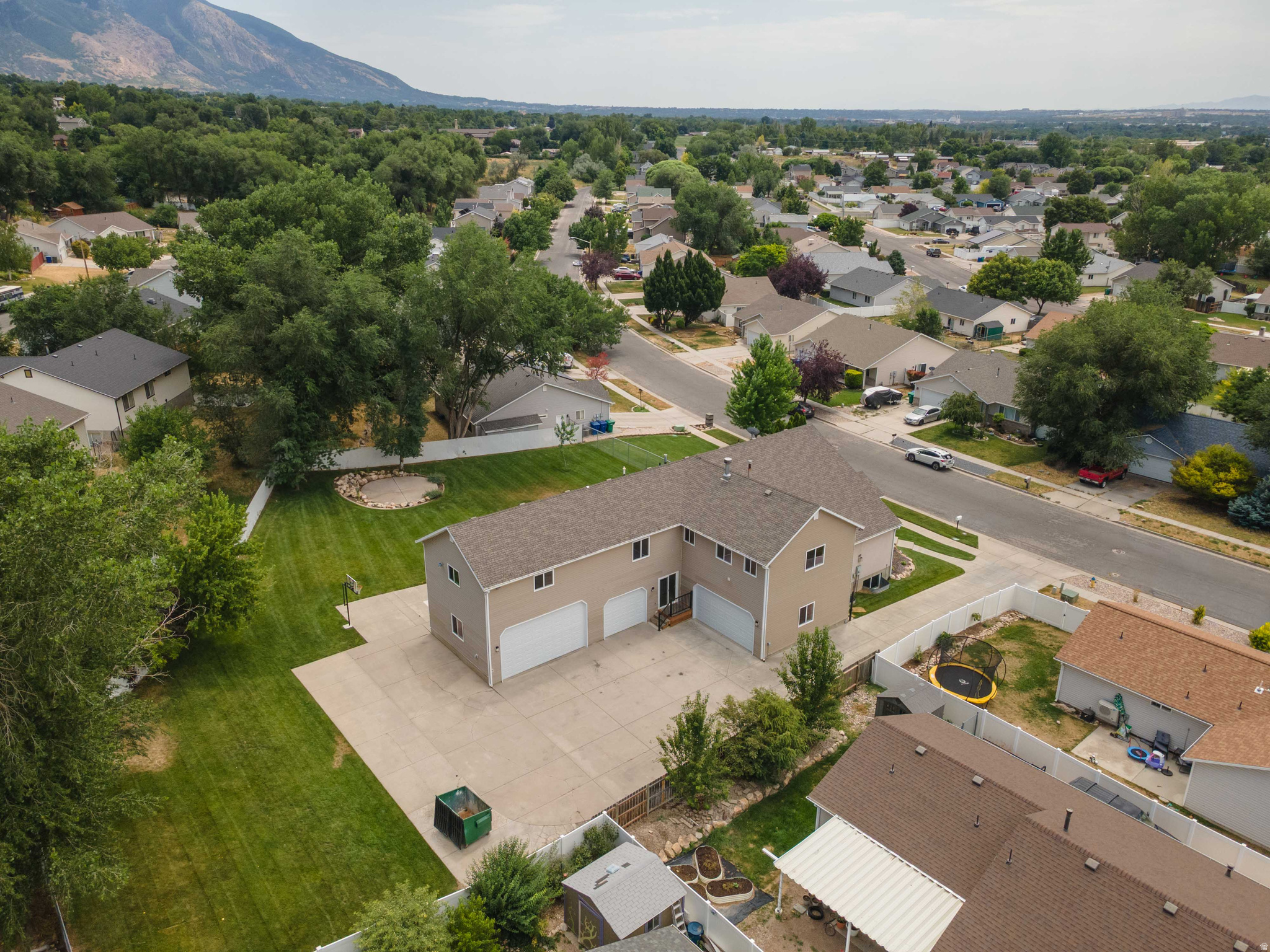 ASPEN HEIGHTS - Residential