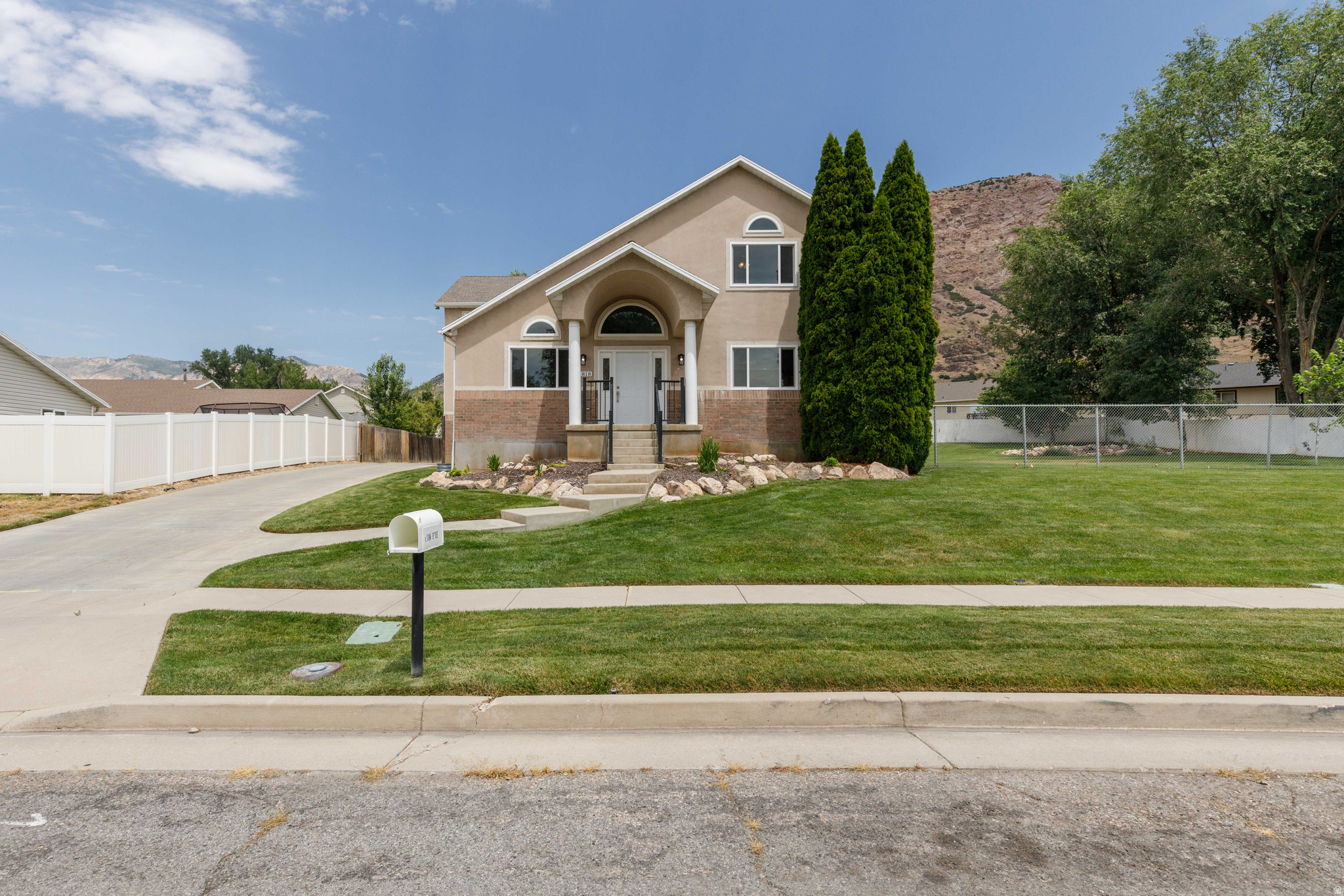 ASPEN HEIGHTS - Residential