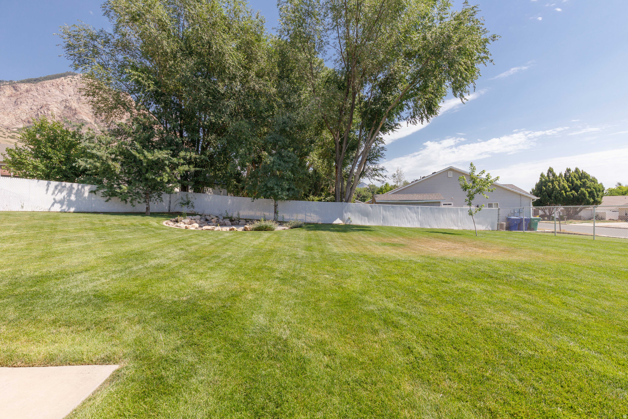 ASPEN HEIGHTS - Residential