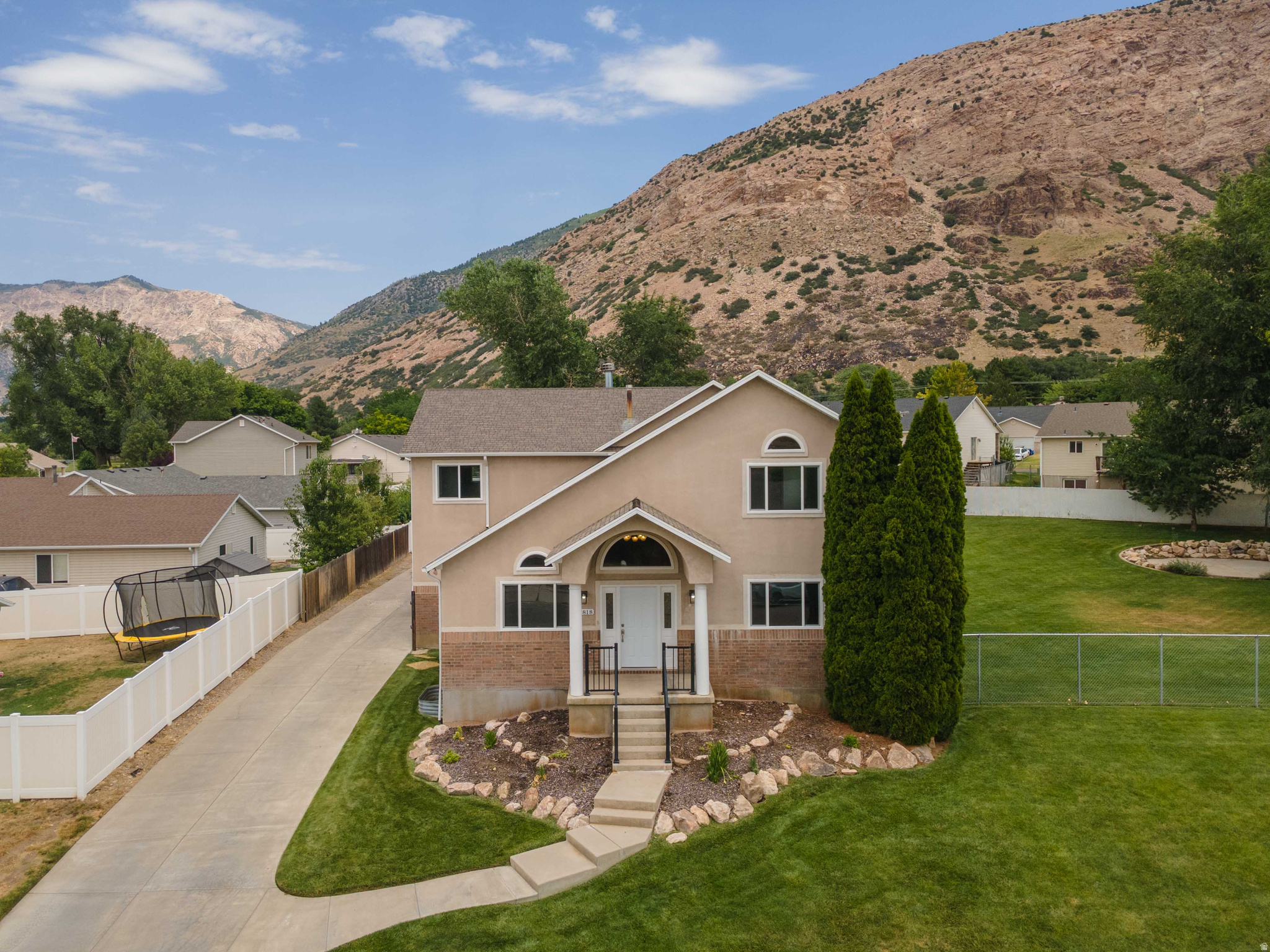 ASPEN HEIGHTS - Residential