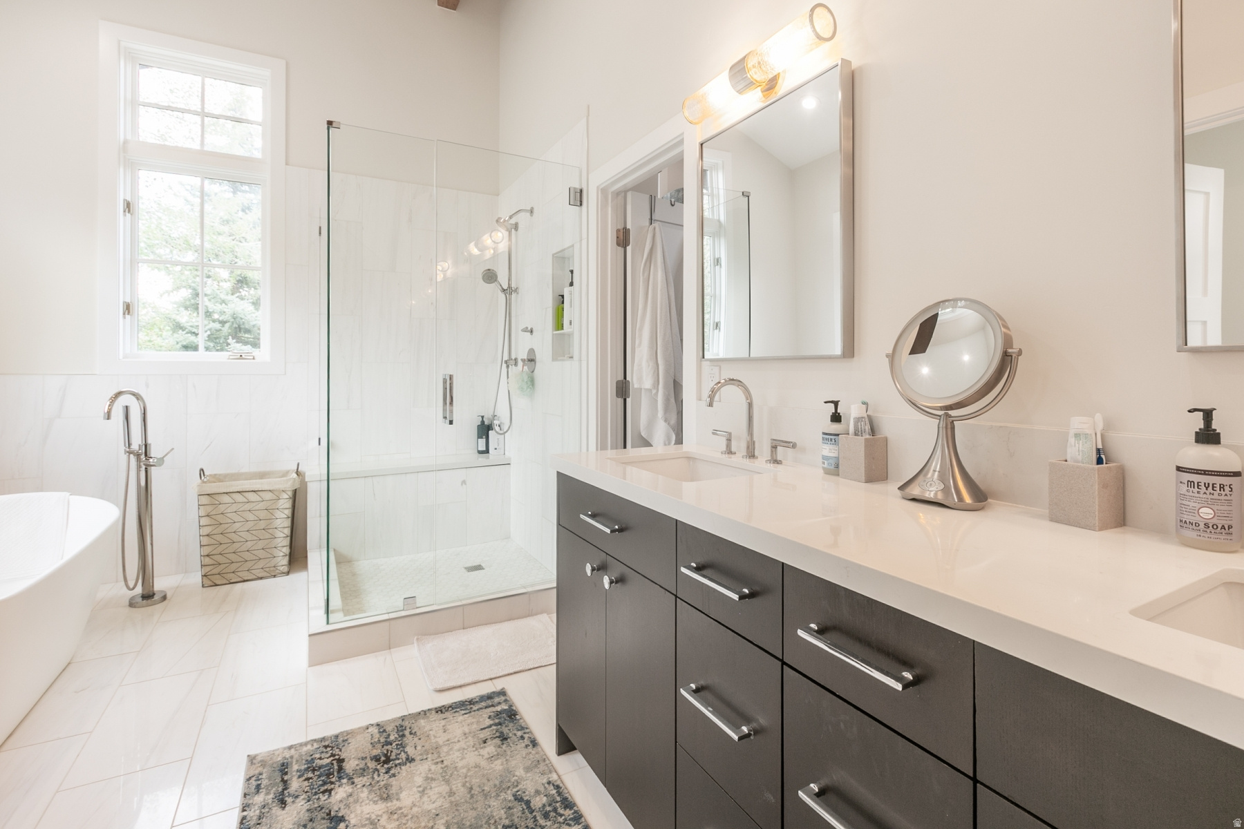 ASPEN SPRINGS RANCH - Residential