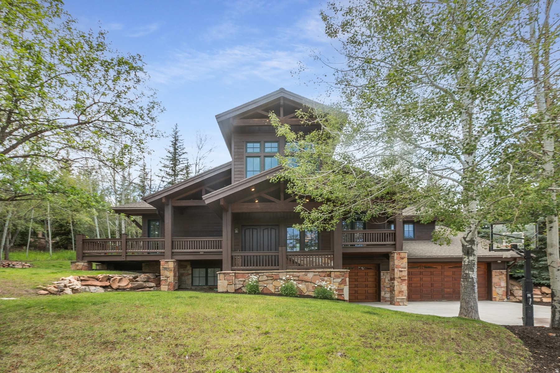 ASPEN SPRINGS RANCH - Residential