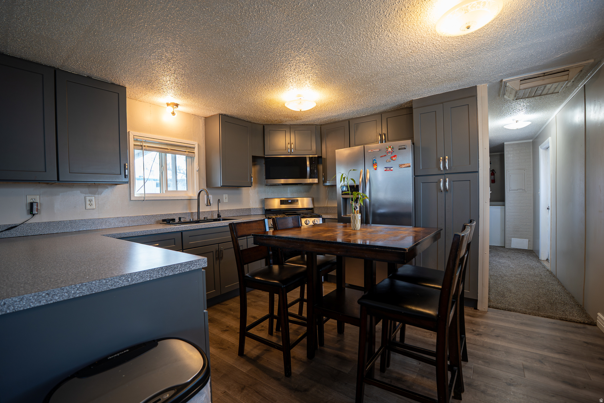 WINDSOR ESTATES - Residential