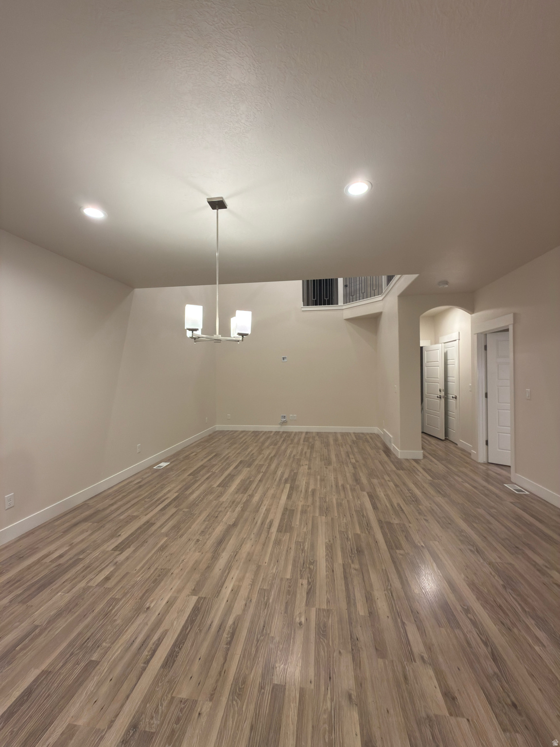 WILLOW POINT - Residential Lease