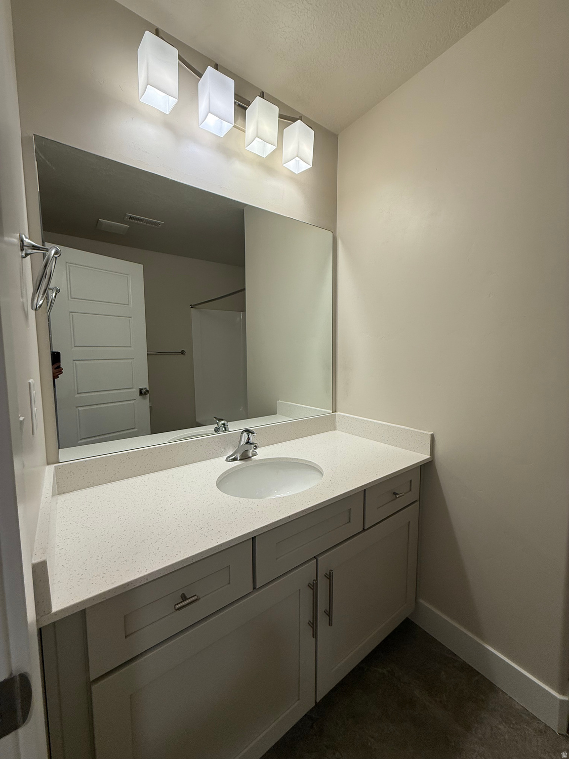 WILLOW POINT - Residential Lease