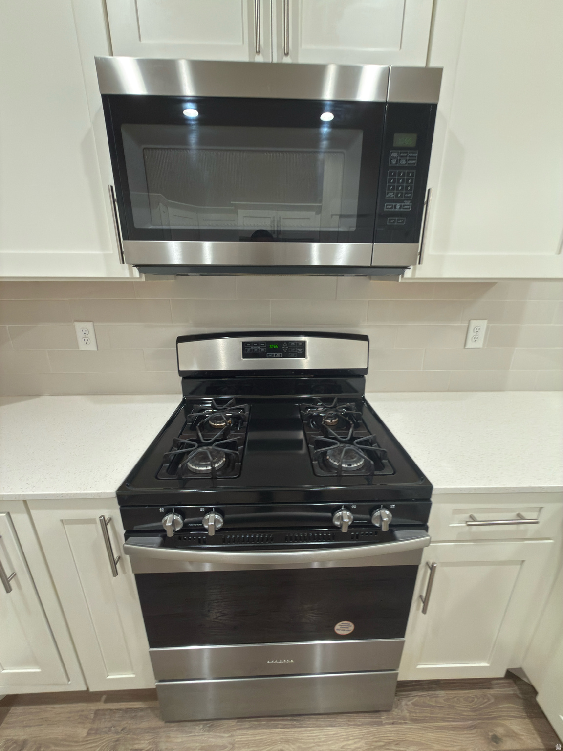WILLOW POINT - Residential Lease