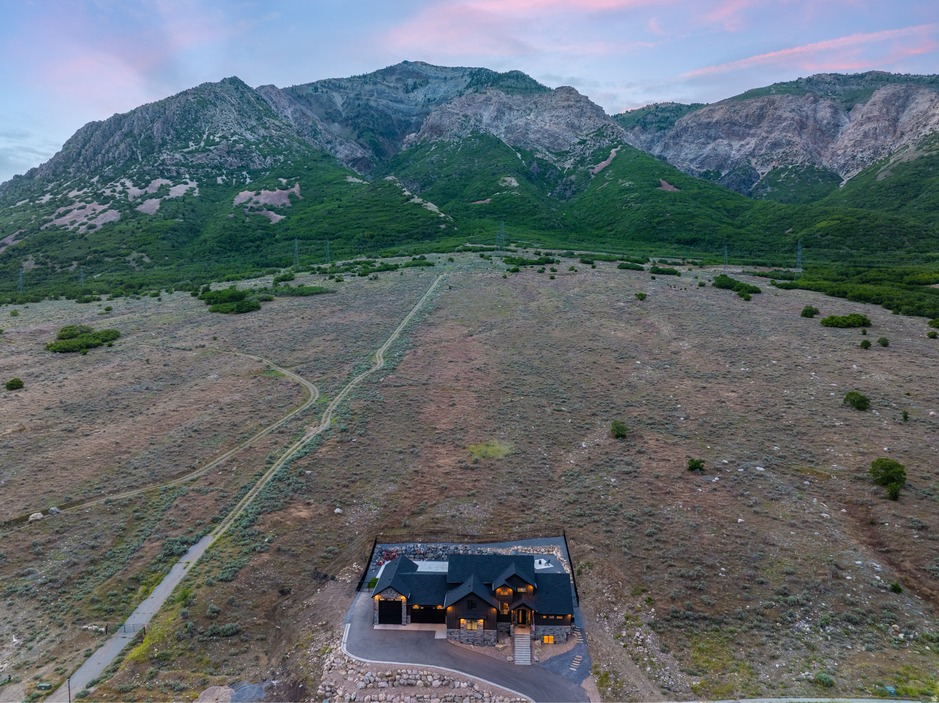 THE COVE - Residential