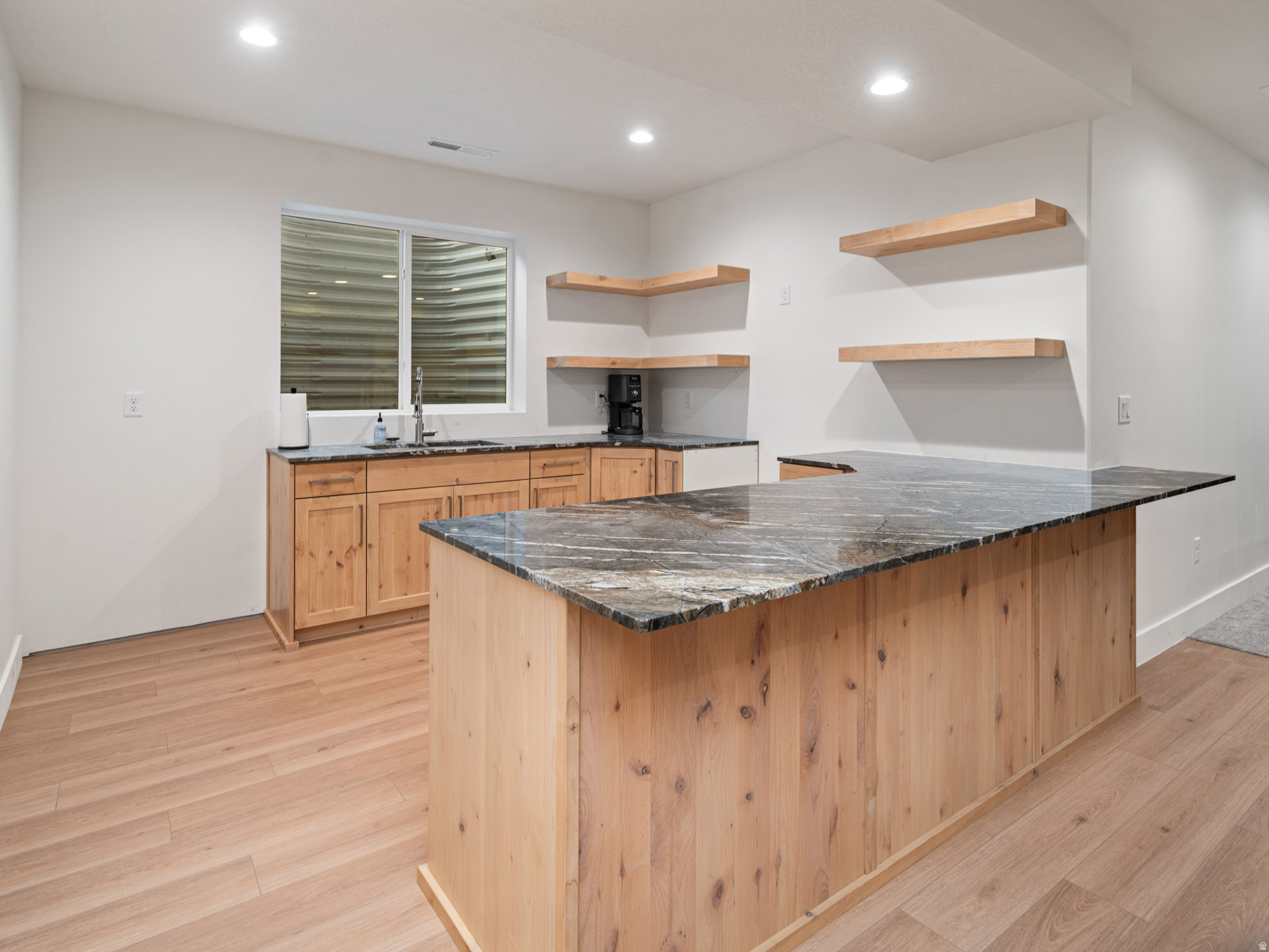 THE COVE - Residential