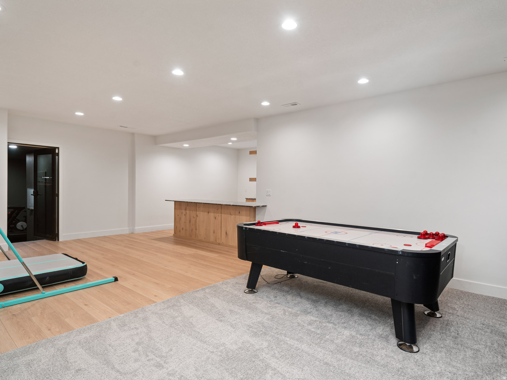 THE COVE - Residential