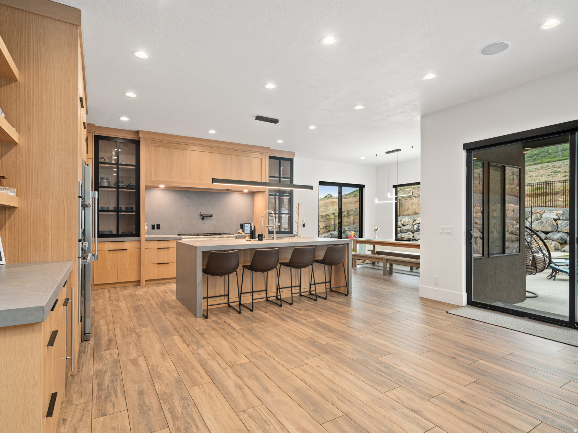 THE COVE - Residential