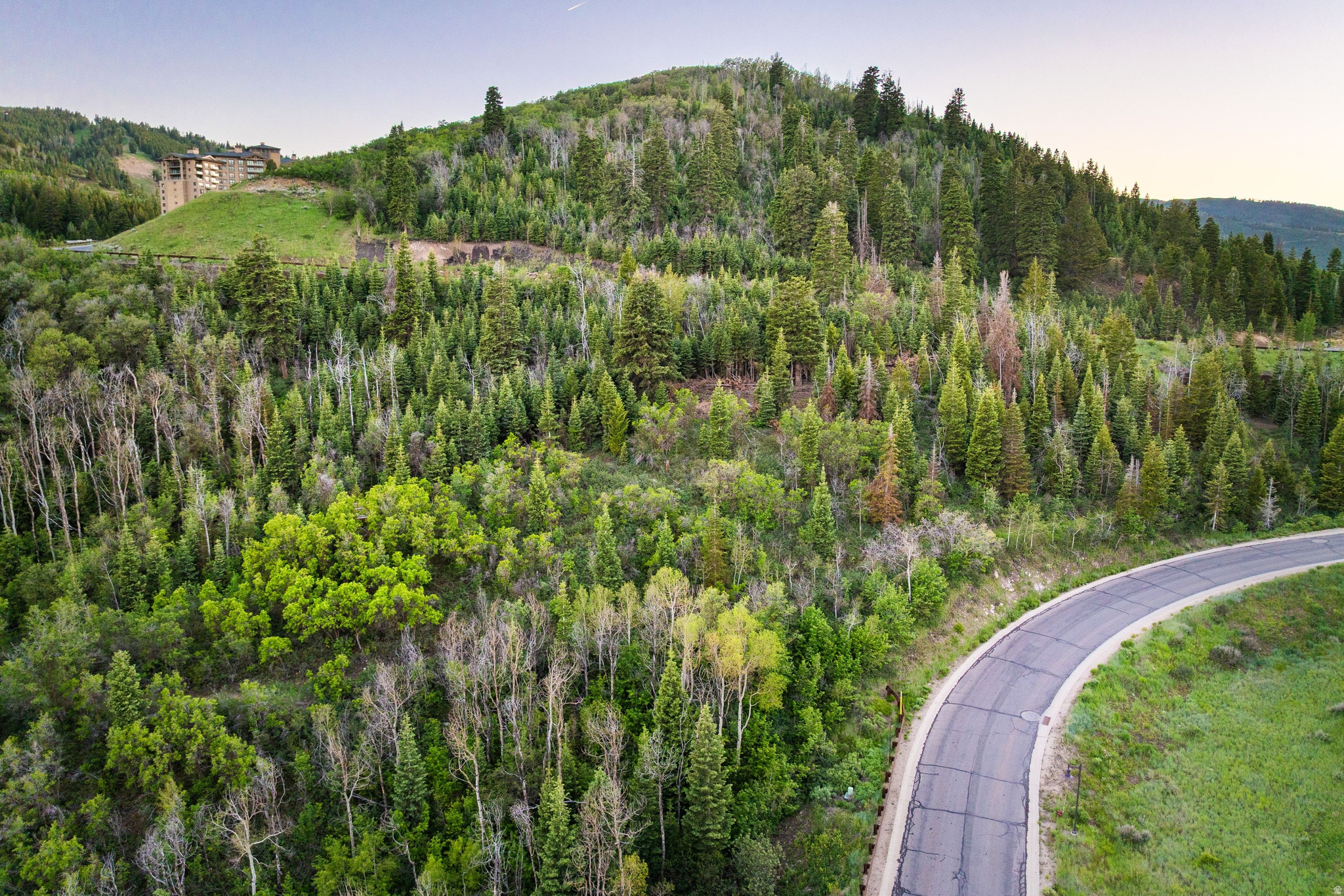 DEER CREEK ESTATES - Land
