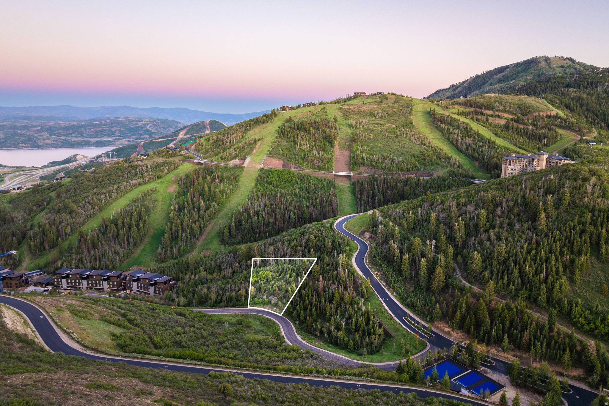 DEER CREEK ESTATES - Land