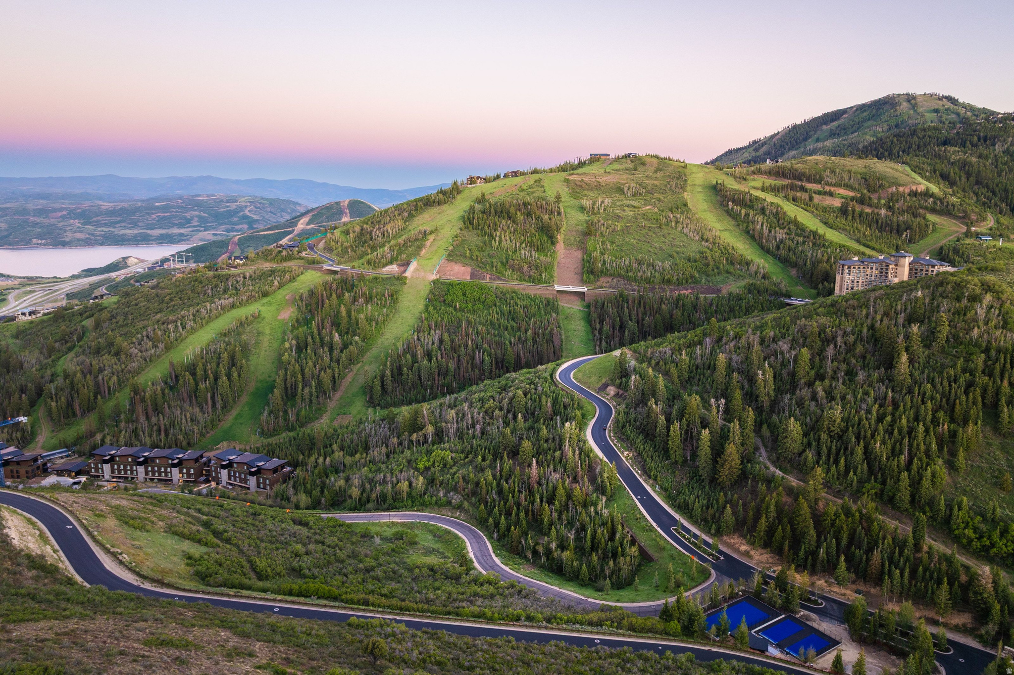 DEER CREEK ESTATES - Land
