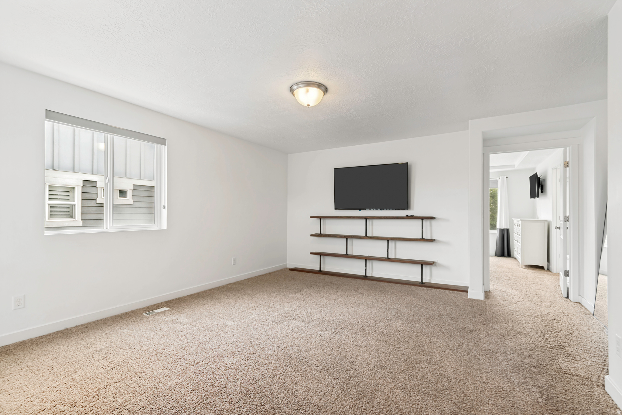 MEADOWS - Residential