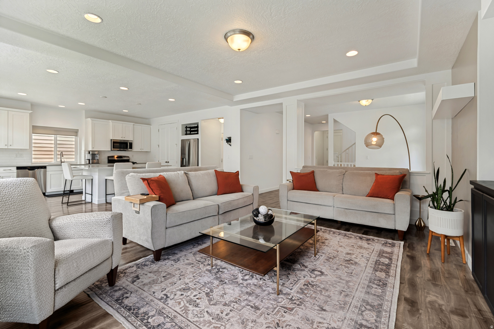 MEADOWS - Residential