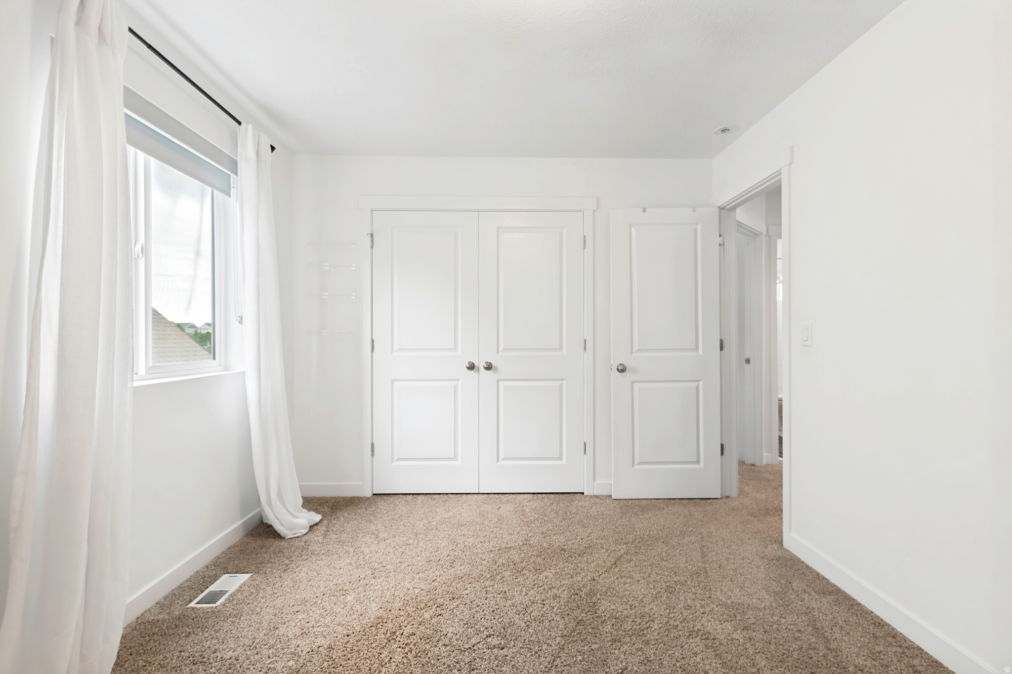 MEADOWS - Residential