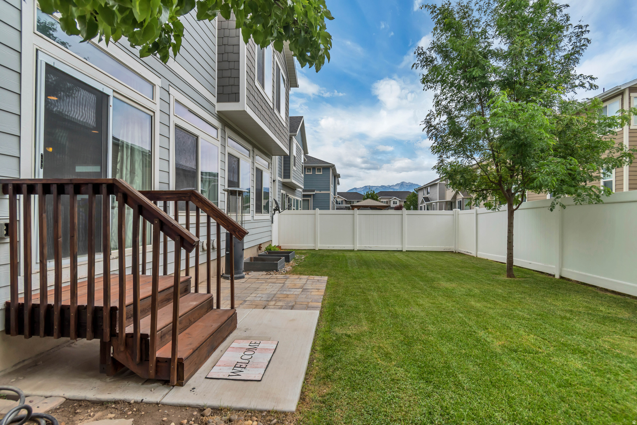 MEADOWS - Residential