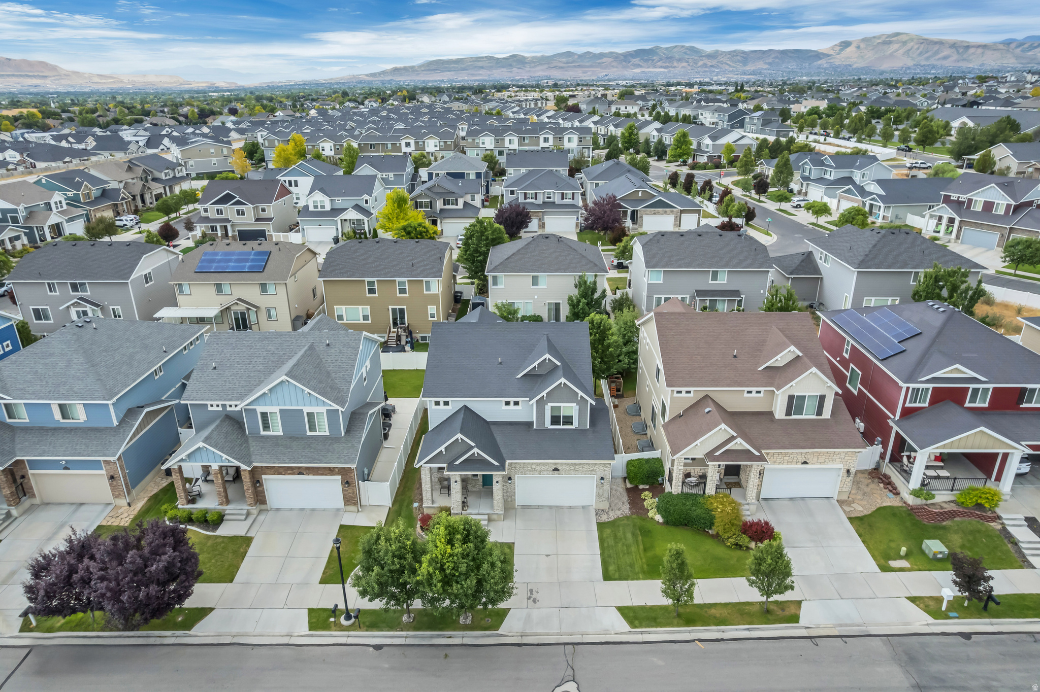 MEADOWS - Residential