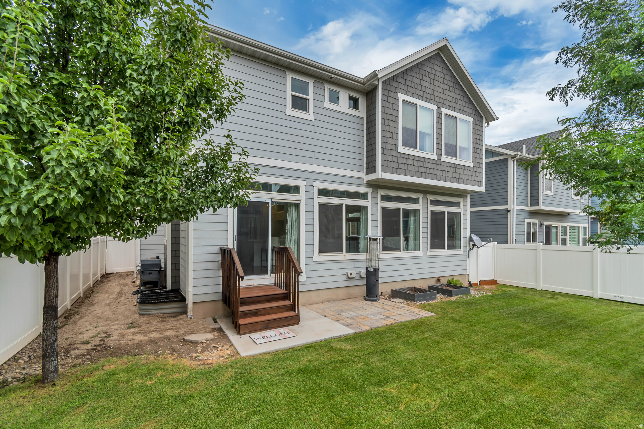 MEADOWS - Residential