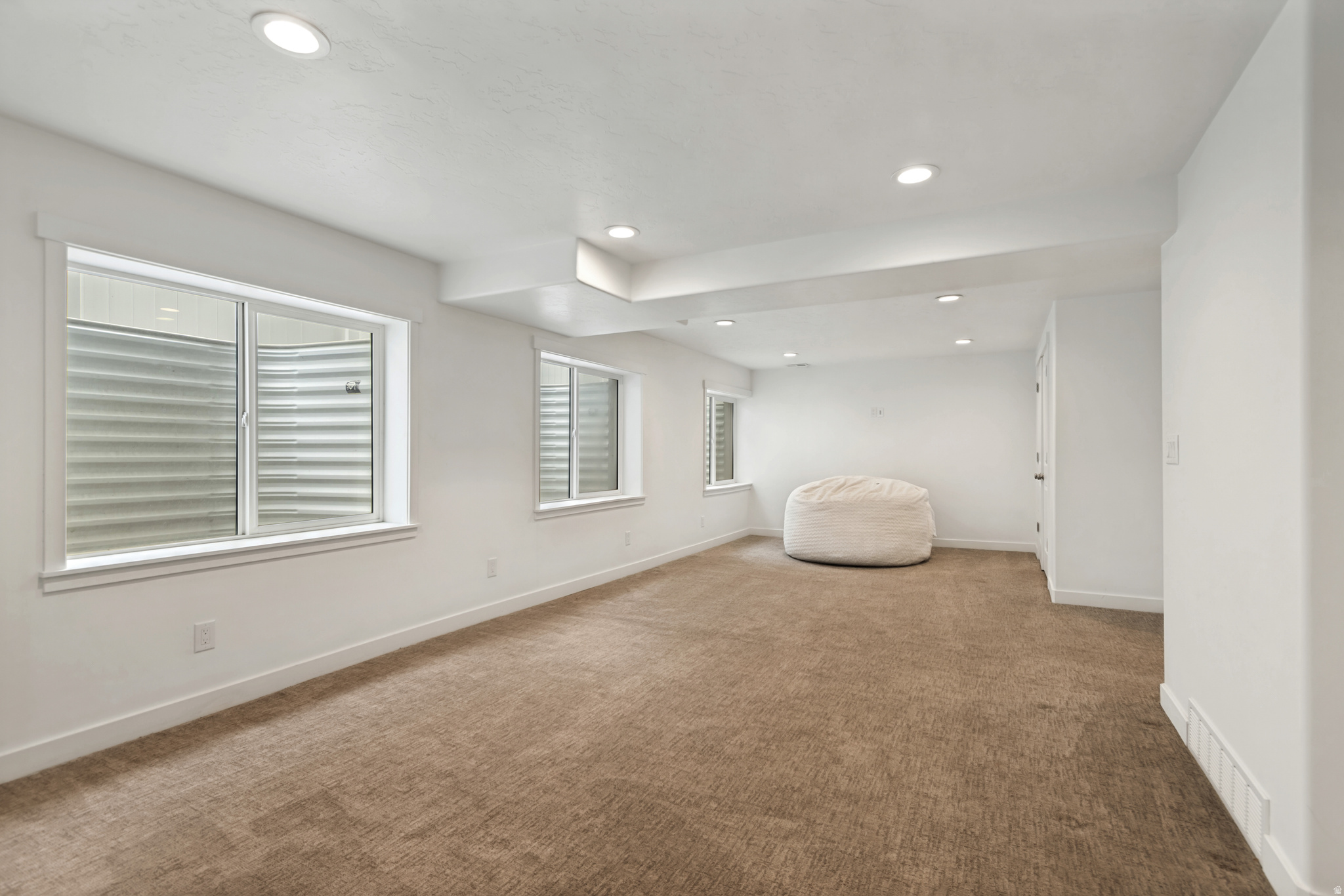 MEADOWS - Residential