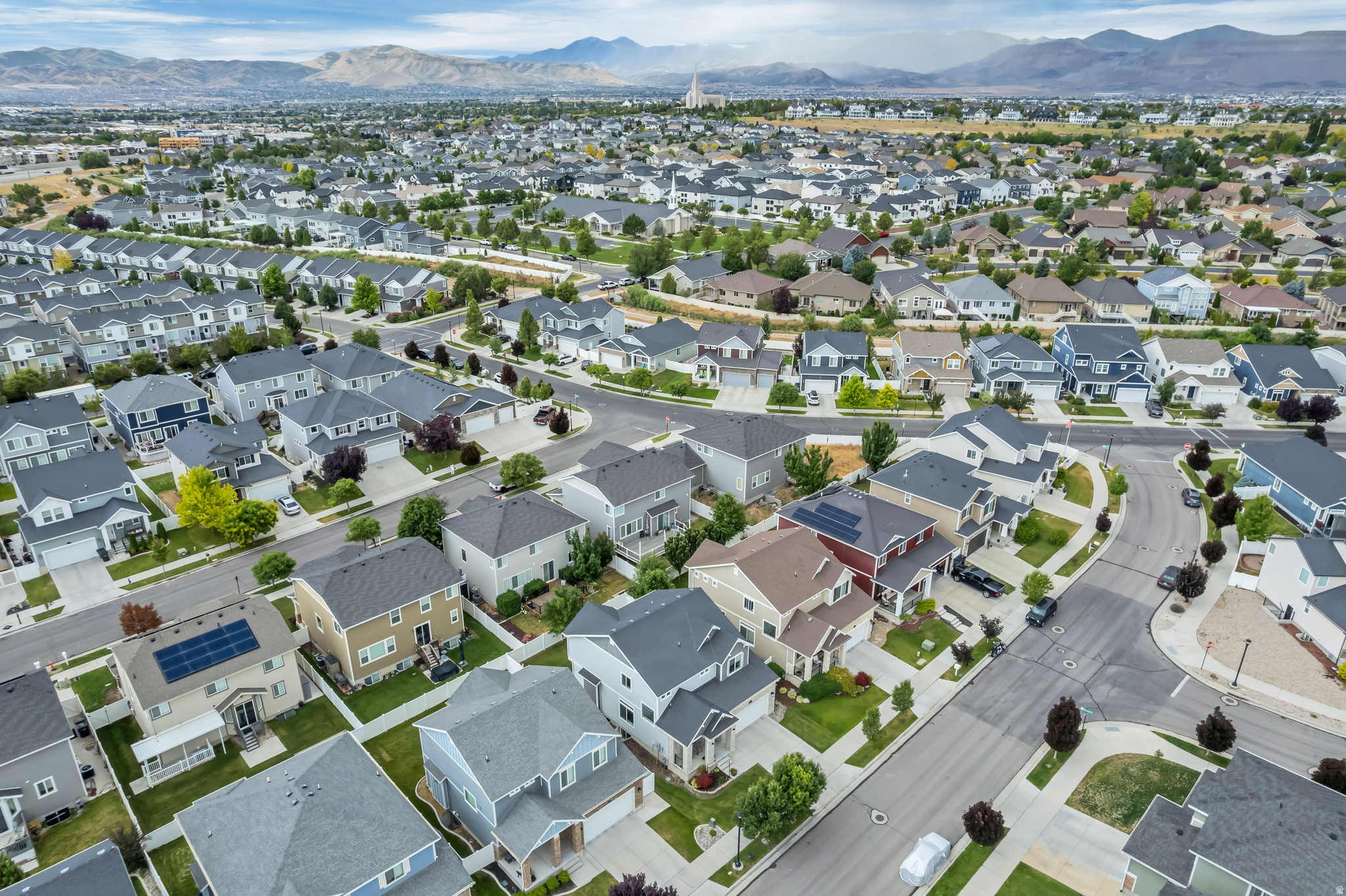 MEADOWS - Residential