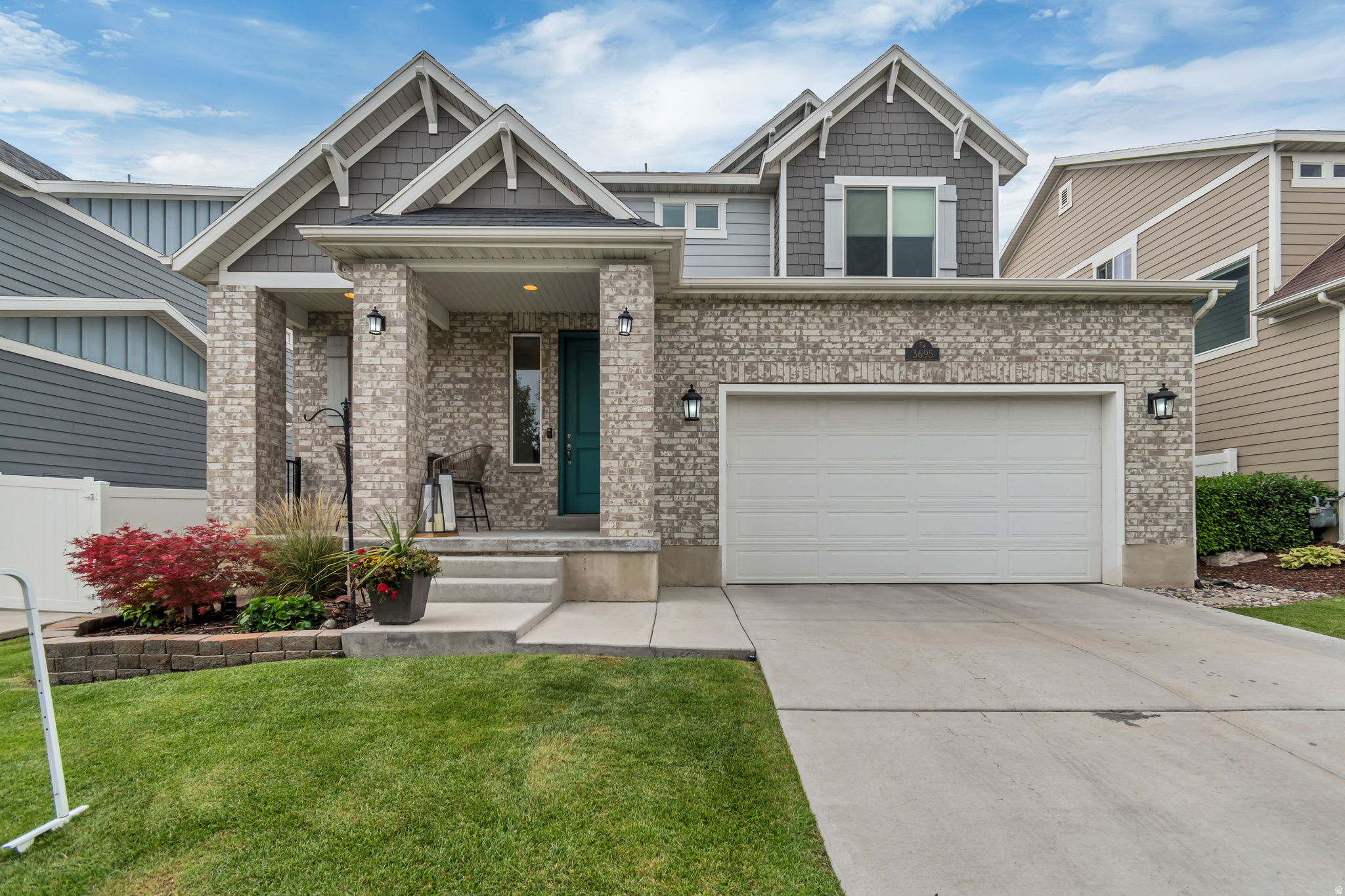 MEADOWS - Residential