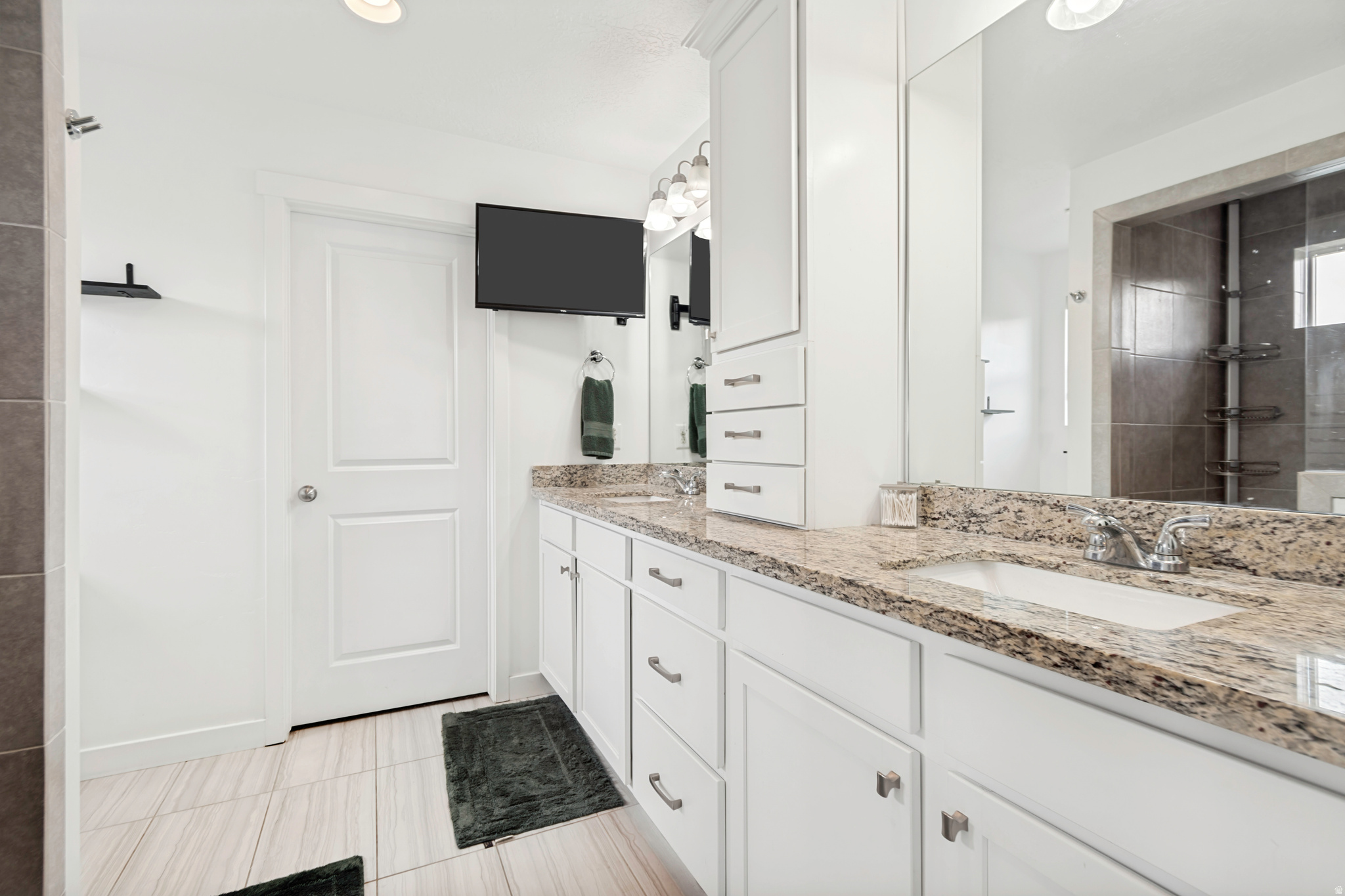 MEADOWS - Residential