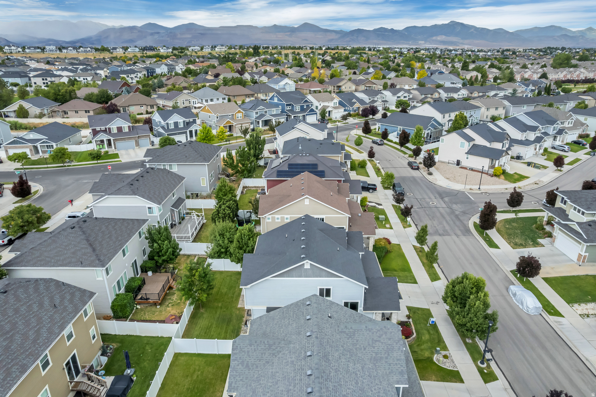 MEADOWS - Residential