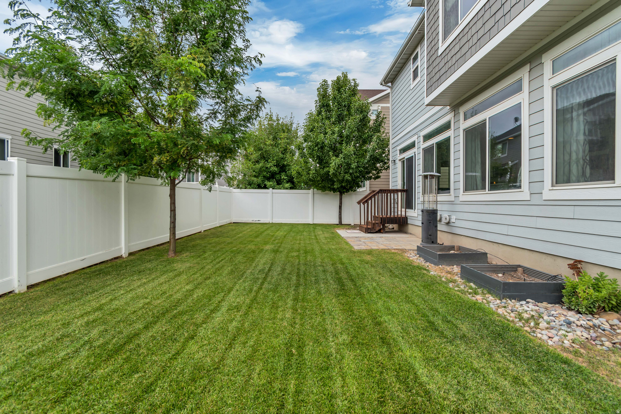 MEADOWS - Residential