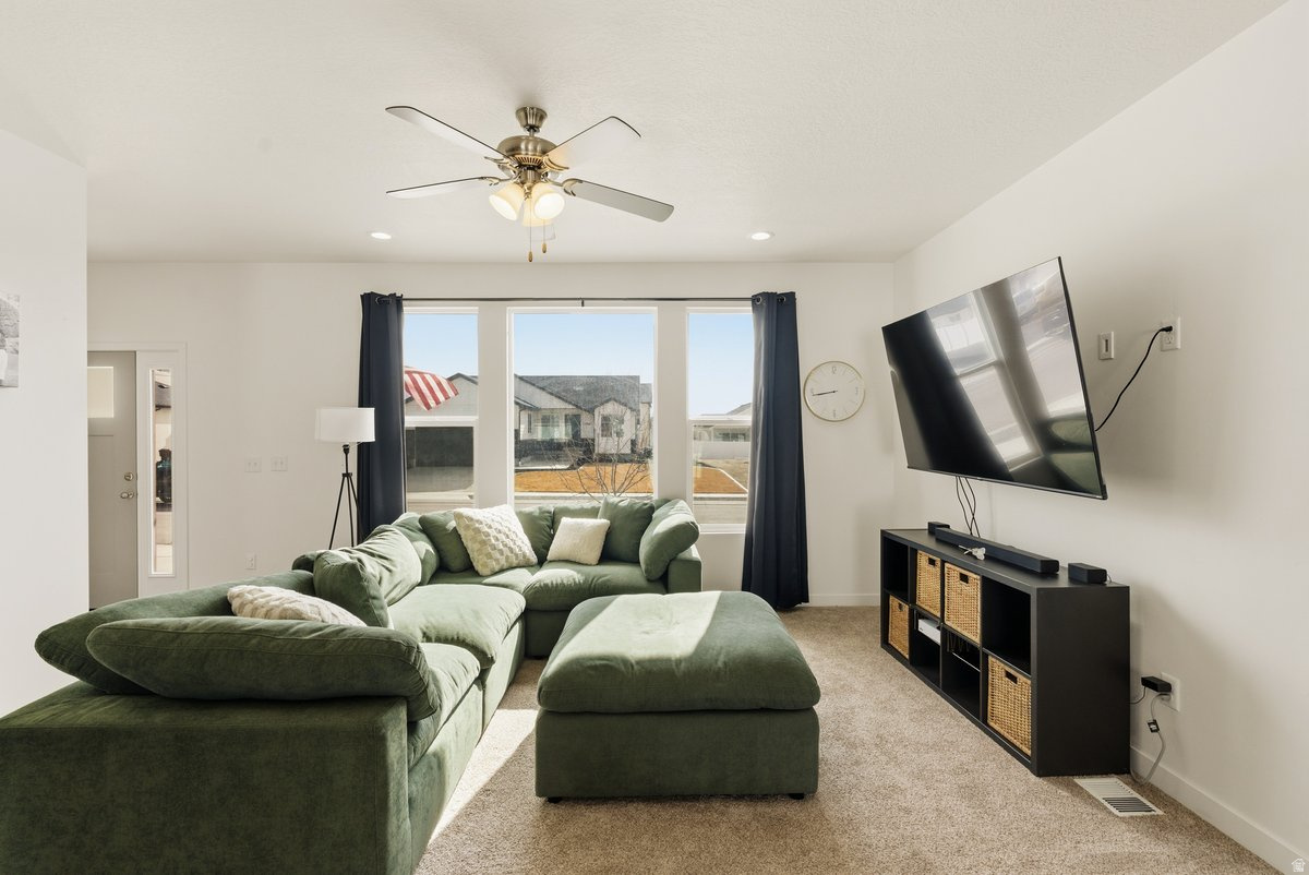 EAGLE POINT - Residential