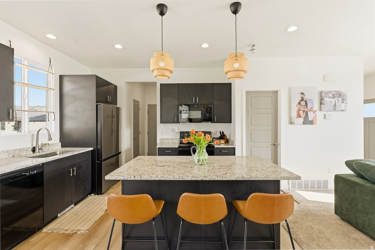 EAGLE POINT - Residential