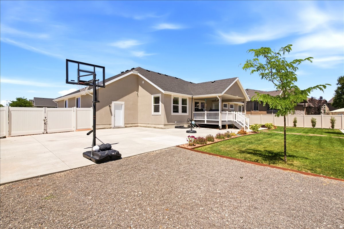 SECRIST ACRES - Residential