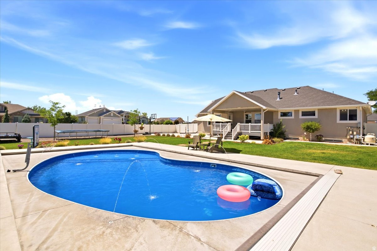 SECRIST ACRES - Residential