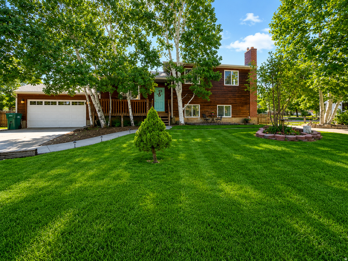 NORTH MEADOW ESTATES - Residential